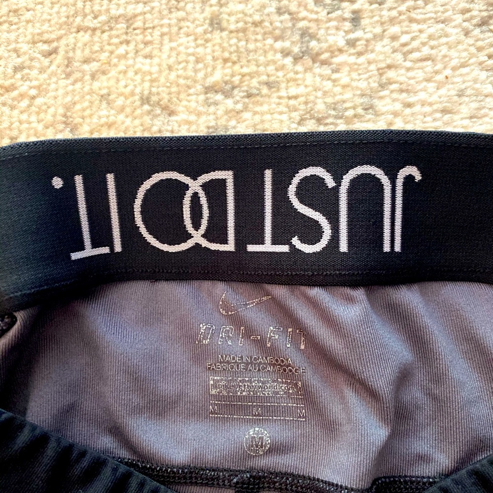 Nike Capri Workout Tights